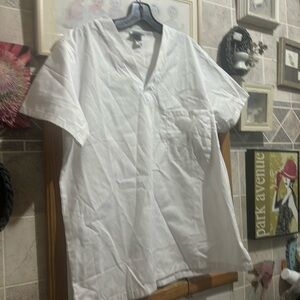 Scrub advantage shirt